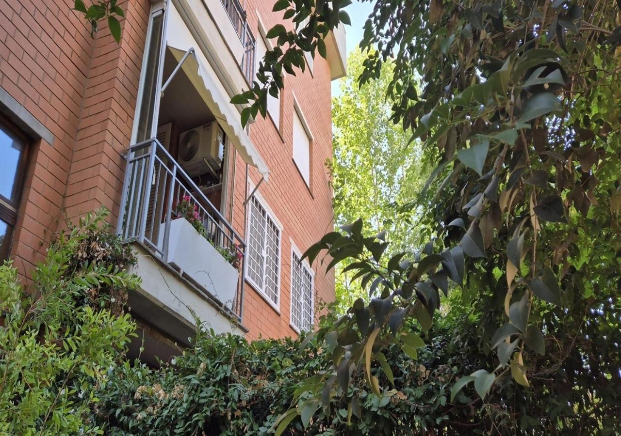 Eur Fenix Apartment Free Parking Family Rom Exterior foto