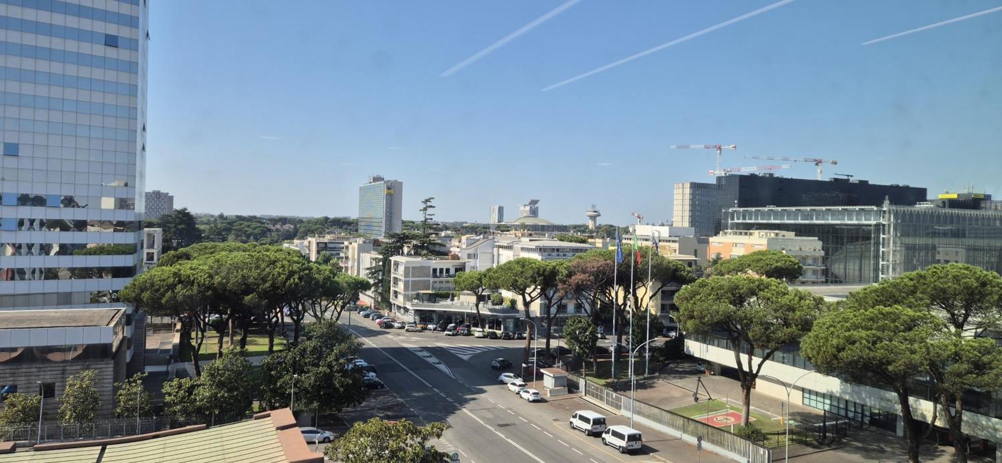 Eur Fenix Apartment Free Parking Family Rom Exterior foto